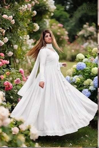14 August Premium Chiffon Long Flare Maxi with Lace Work & Plain Dupatta – 3PC