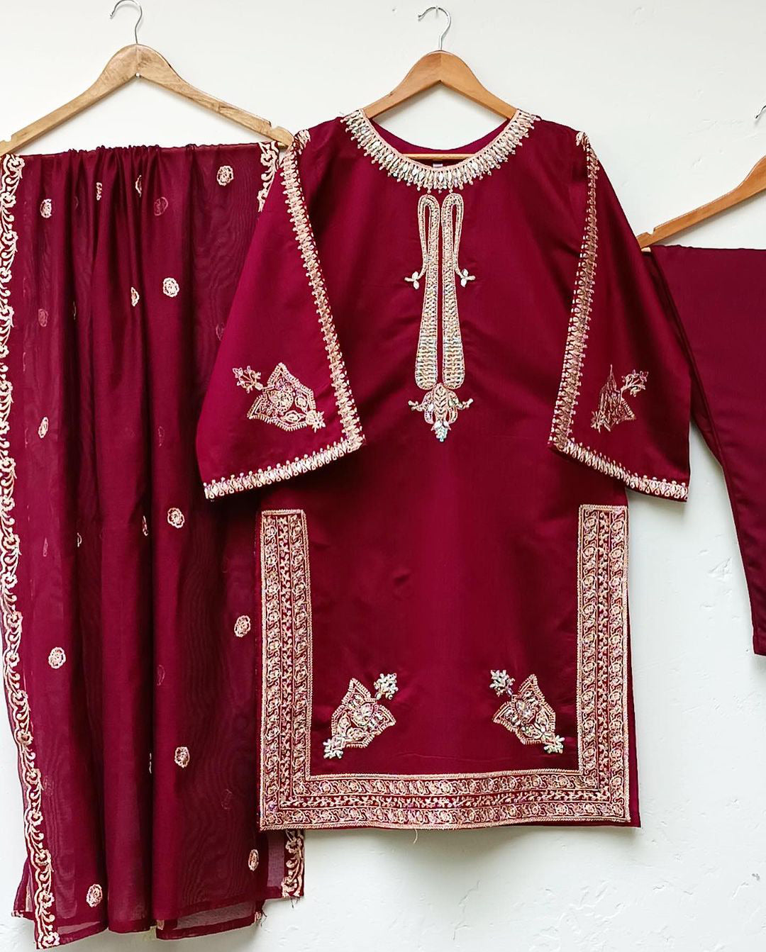 Artcile 3pc Taveez  with Embroidered Dupatta
